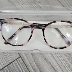 Stylish Tortoiseshell Glasses